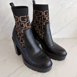 GUESS Sures Knit Logo Platform Lug Sole Block Heel Boot 9.5 NWOB Urban Chic Moto